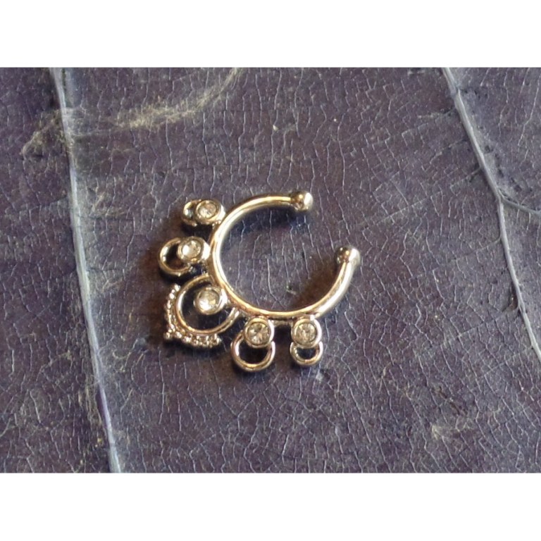 Bijou septum évidé et strass