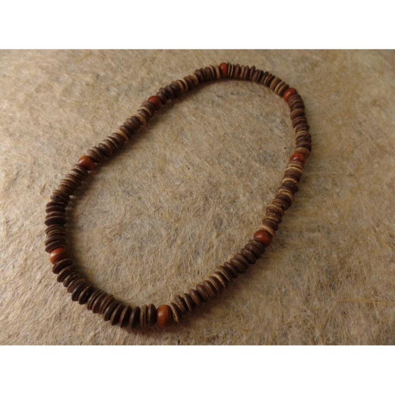 Collier marron Padang