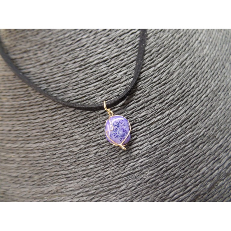 Collier cordon pendentif agate violette