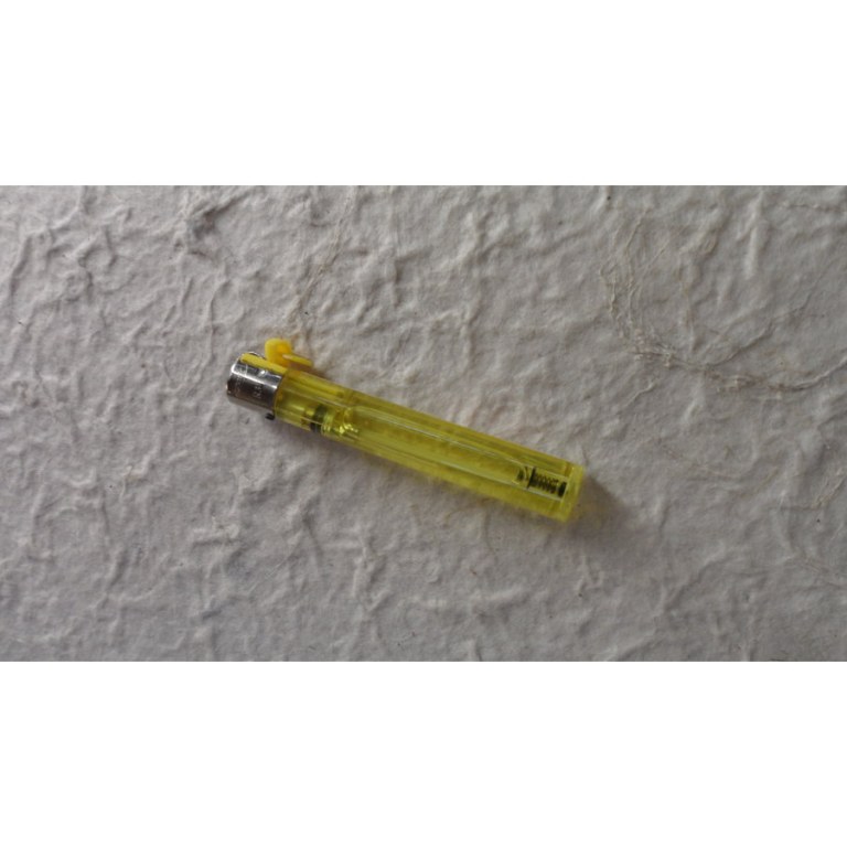 Briquet jetable tube jaune