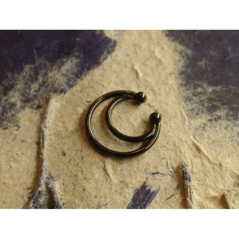 Bijou septum luna noir