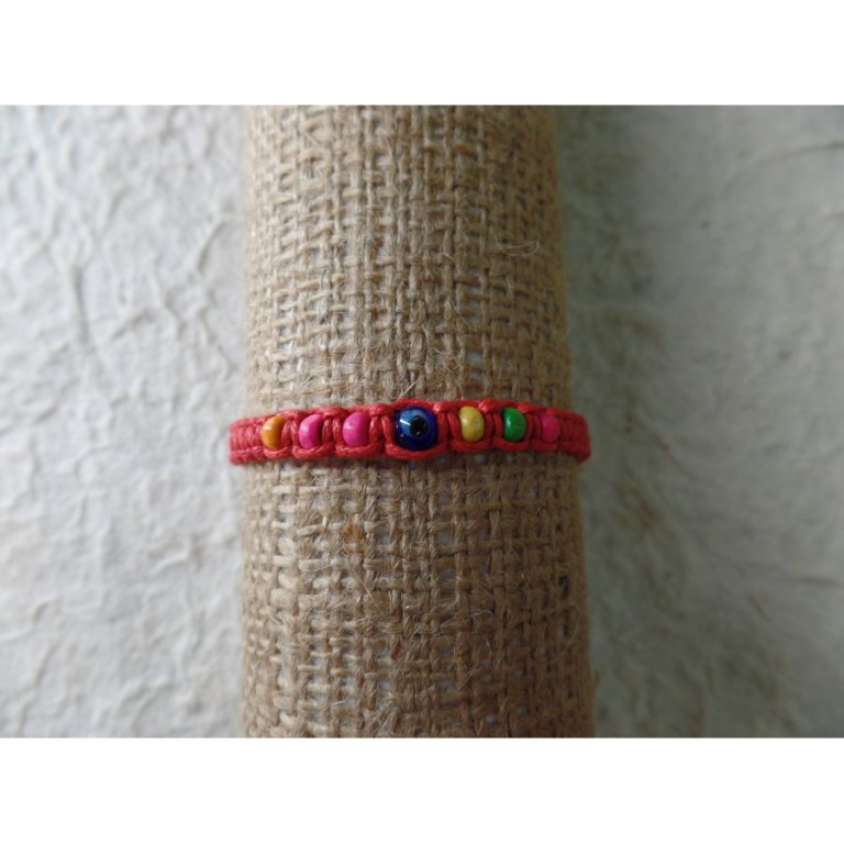 Bracelet rouge oeil