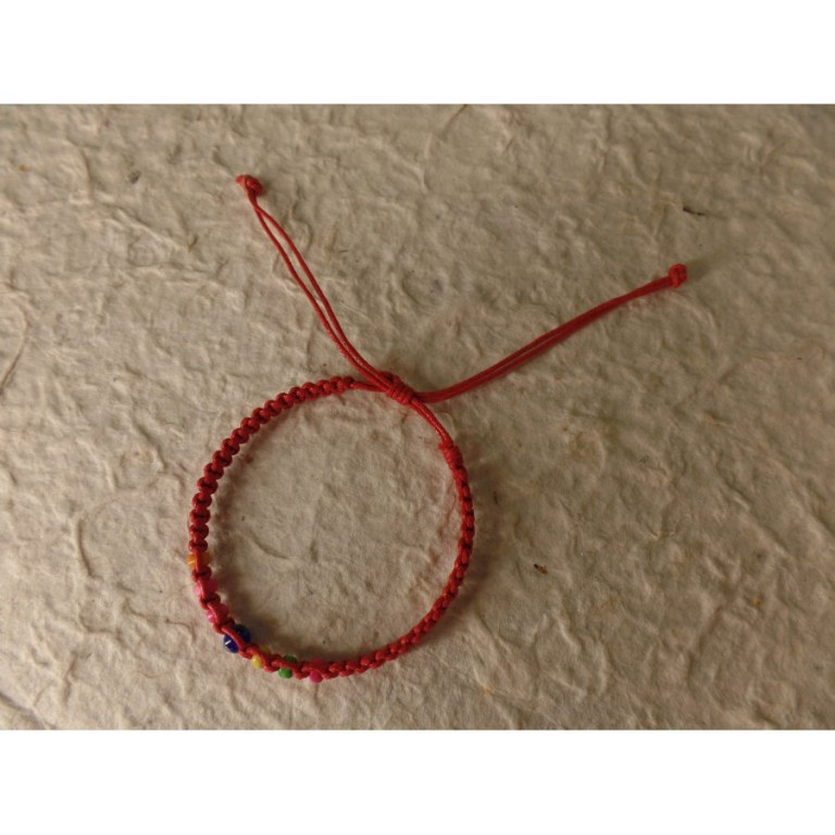 Bracelet rouge oeil