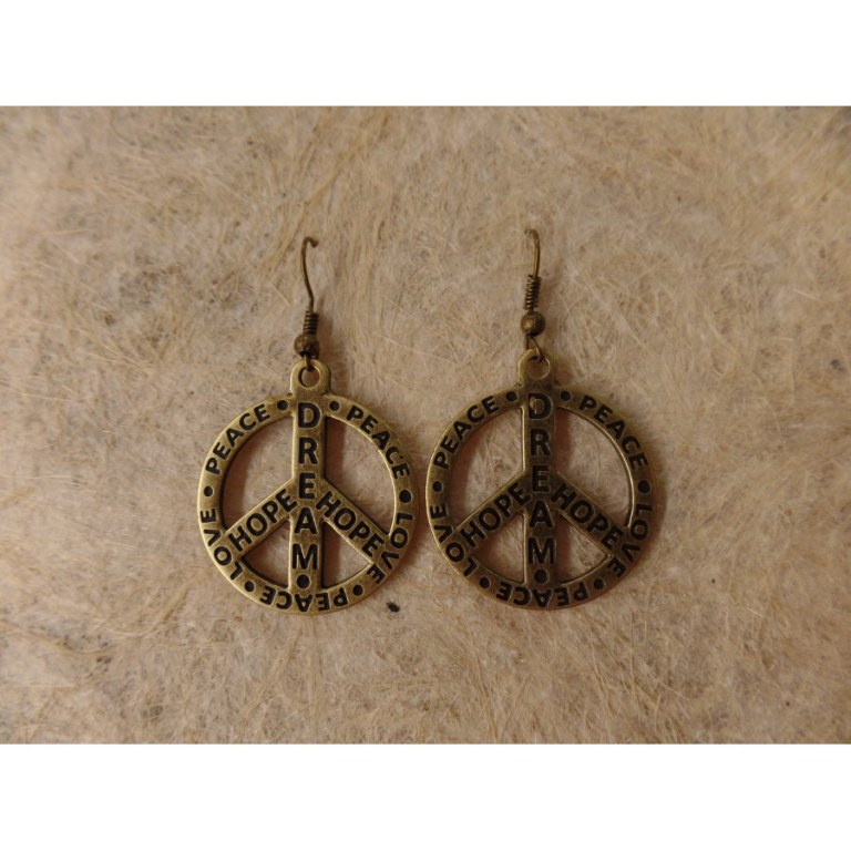 Boucles d'oreilles gravées peace and love