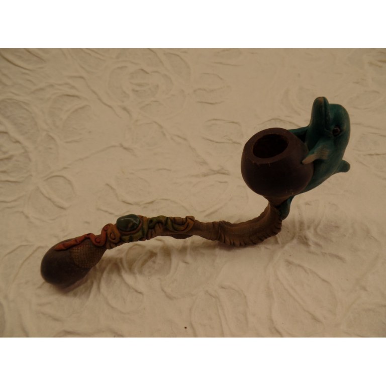 Pipe dauphin bleu