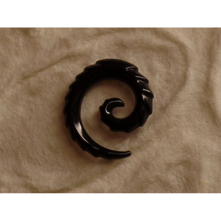 Elargisseur d'oreille spirale crantée