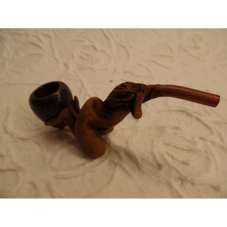 Pipe femme nue courbe