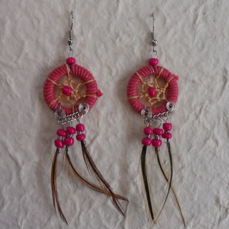 Boucles d'oreilles attrape rêves rose