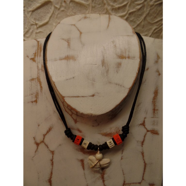 Collier St Leu dent de requin tigre 4 perles os blanc/orange