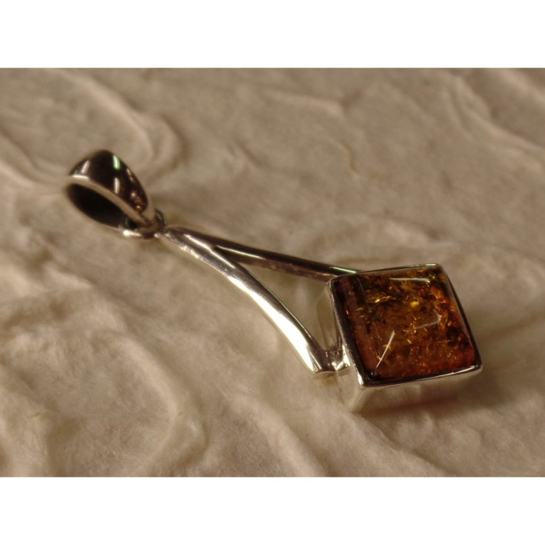 Pendentif long losange argent et ambre 