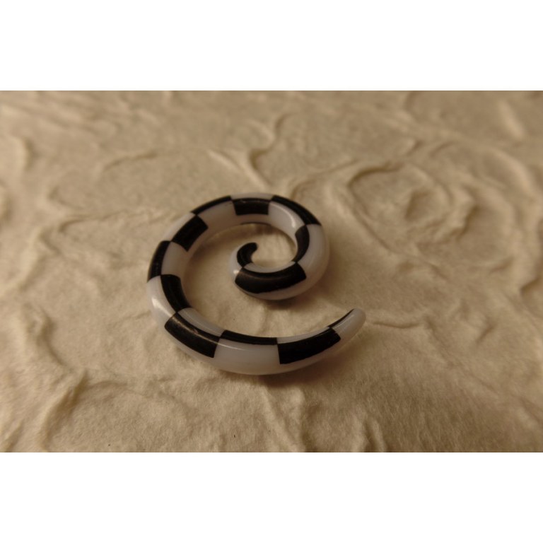 Elargisseur d'oreille spirale damier