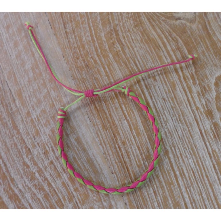 Bracelet rond cuir tressé vert et rose