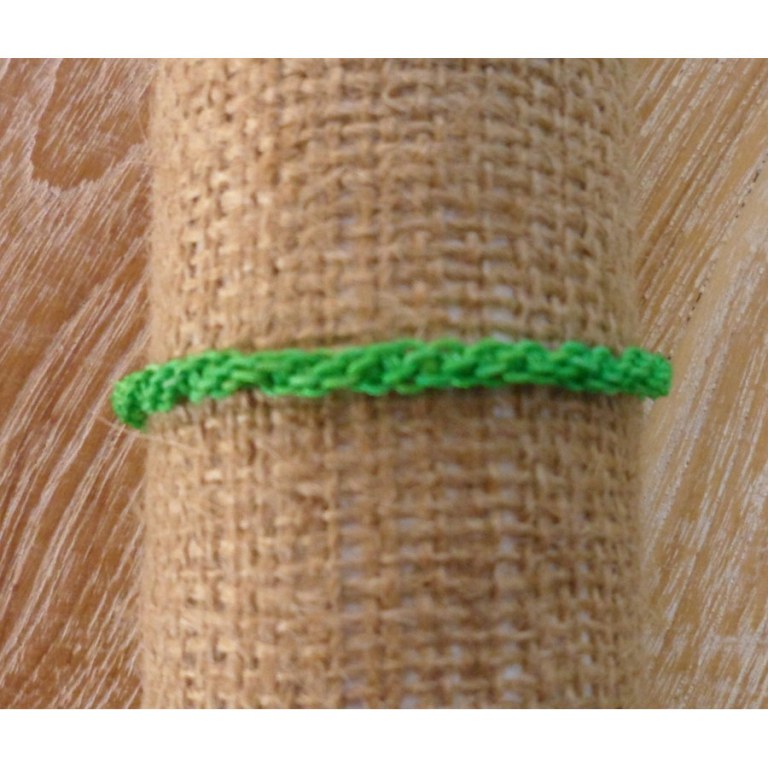 Bracelet flashy vert macramé 4