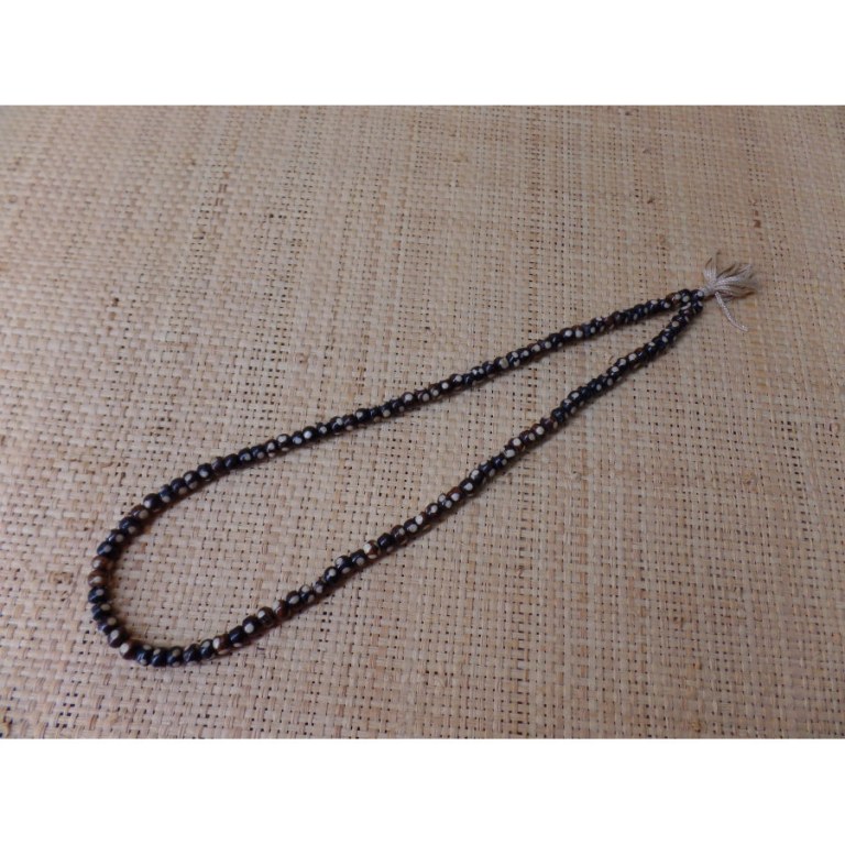 Mala 55 cm perles points en os teintés 