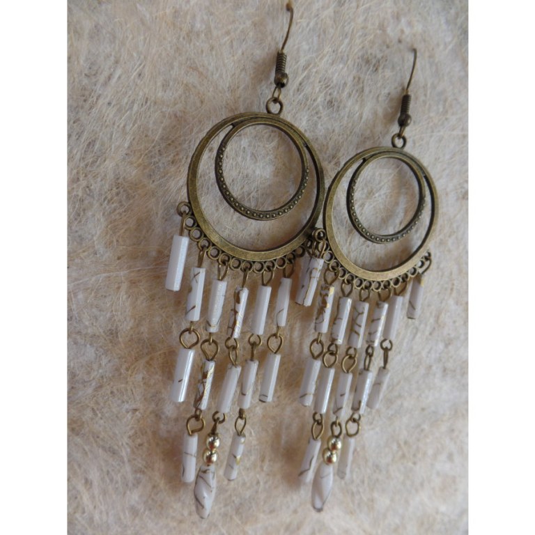 Boucles d'oreilles prakha blanches