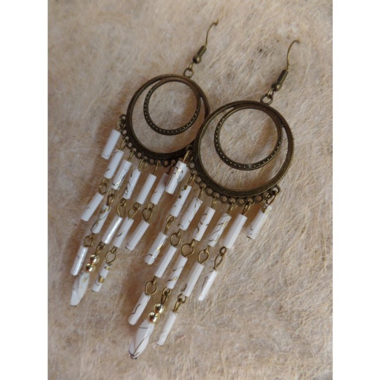 Boucles d'oreilles prakha blanches