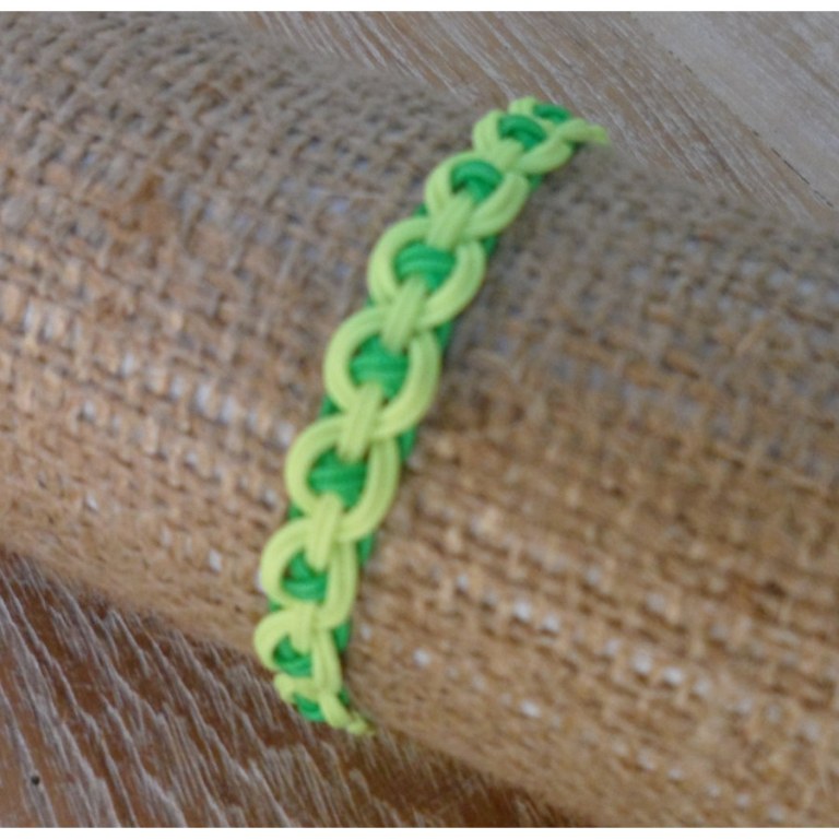 Bracelet flashy vert/jaune macramé 1