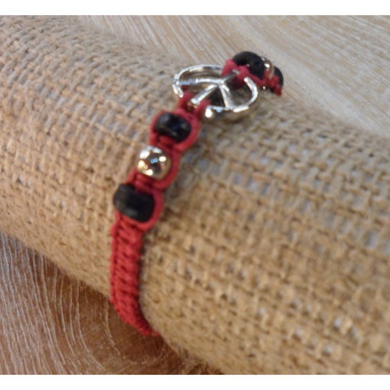 Bracelet macramé rouge peace and love 