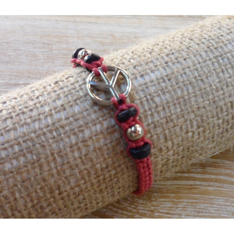 Bracelet macramé rouge peace and love 