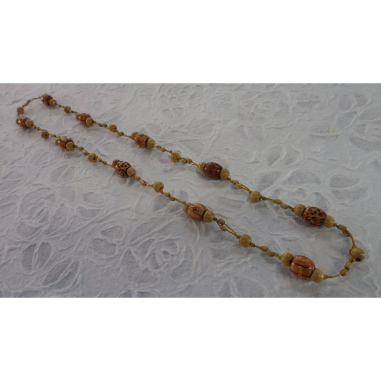 Collier perles madera clair