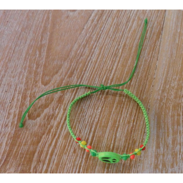 Bracelet macramé peace and love vert fluo