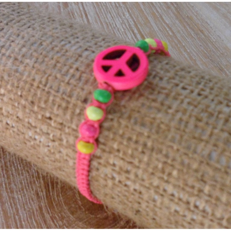 Bracelet macramé peace and love rose fluo