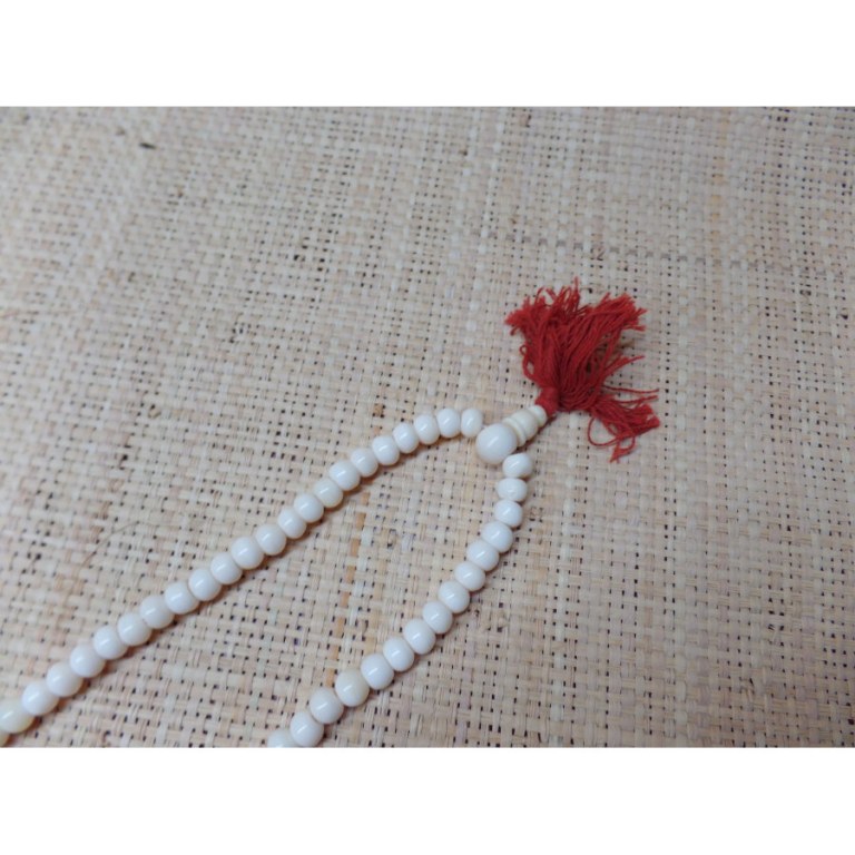 Mala 68 cm perles en os blanc 