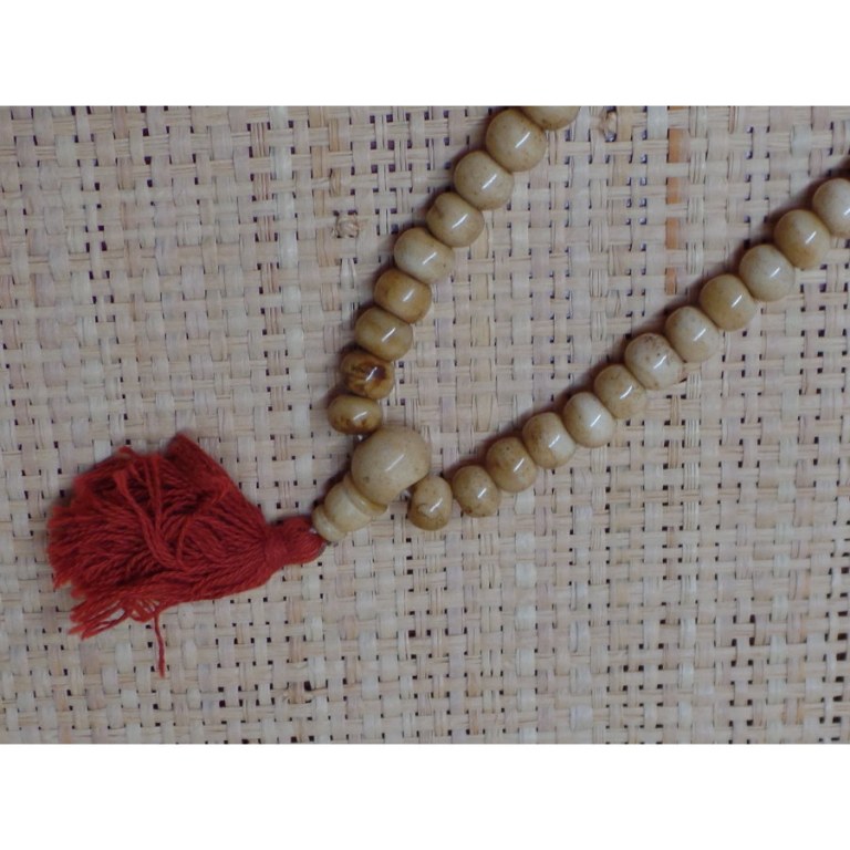 Mala 68 cm perles en os beige 