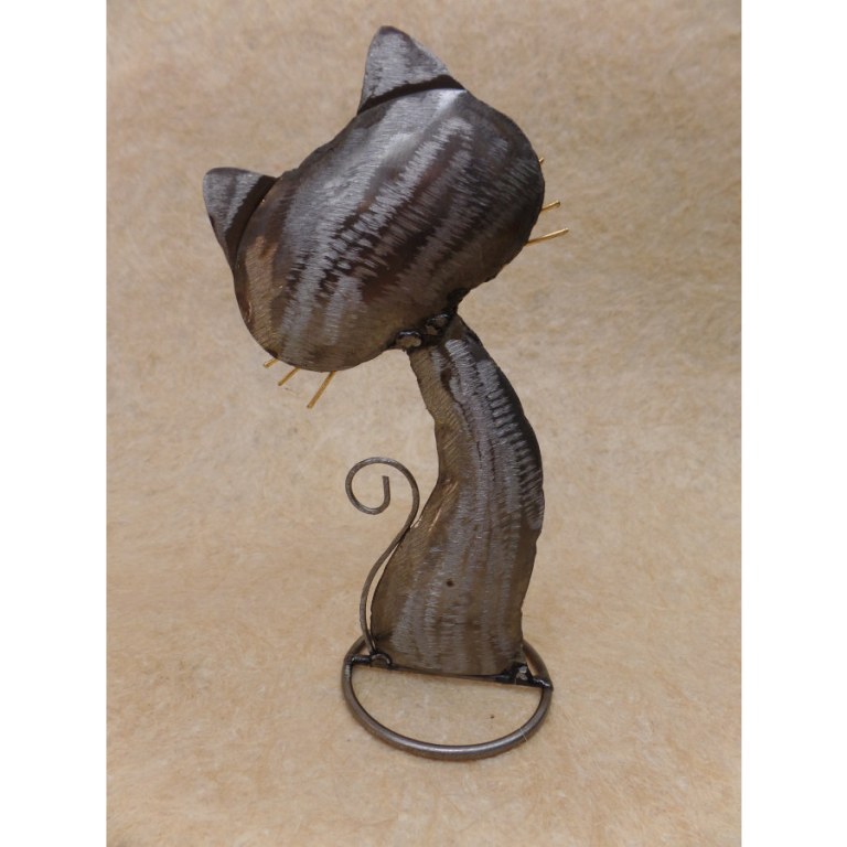 Statuette en métal petit chat gris