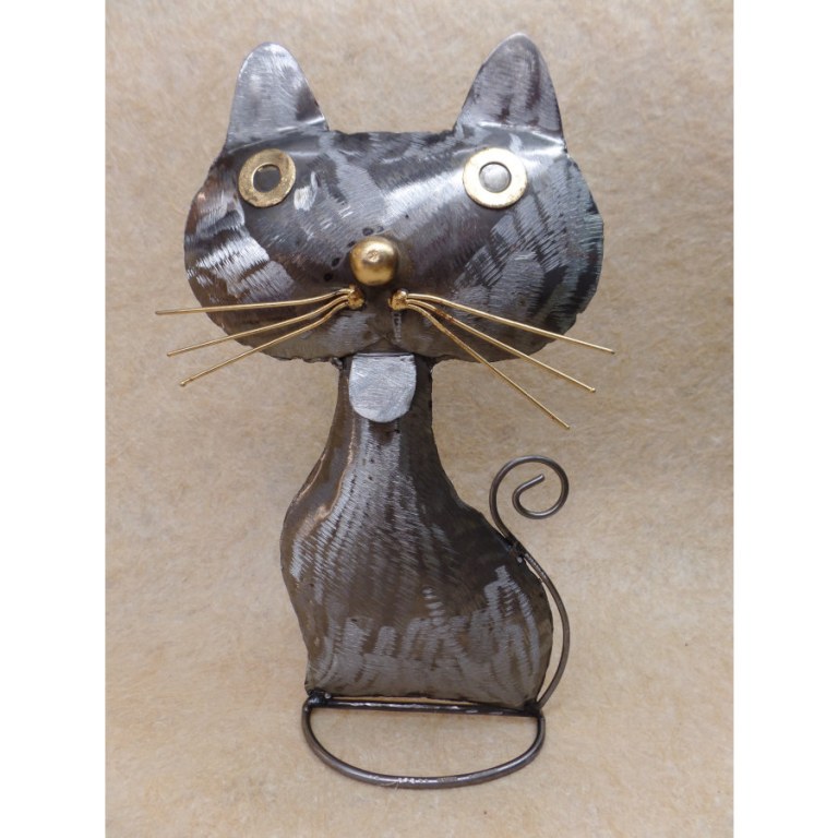Statuette en métal chat qui tire la langue