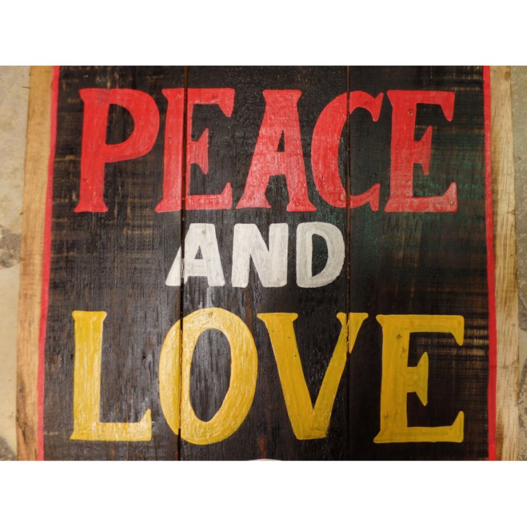 Panneaux en bois fond noir peace and love