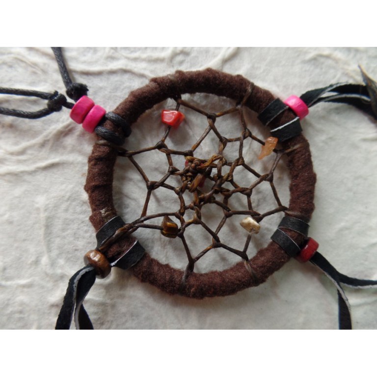 Collier dreamcatcher marron Kaws