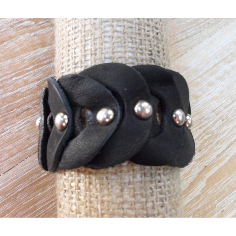 Bracelet cuir souple pastilles noir