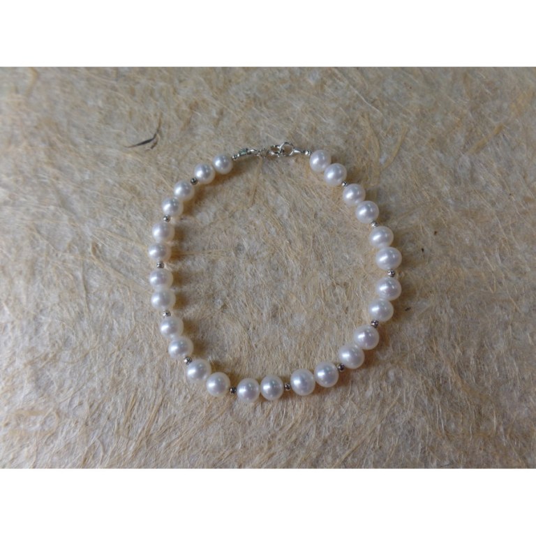 Bracelet blanc perles corail rondes
