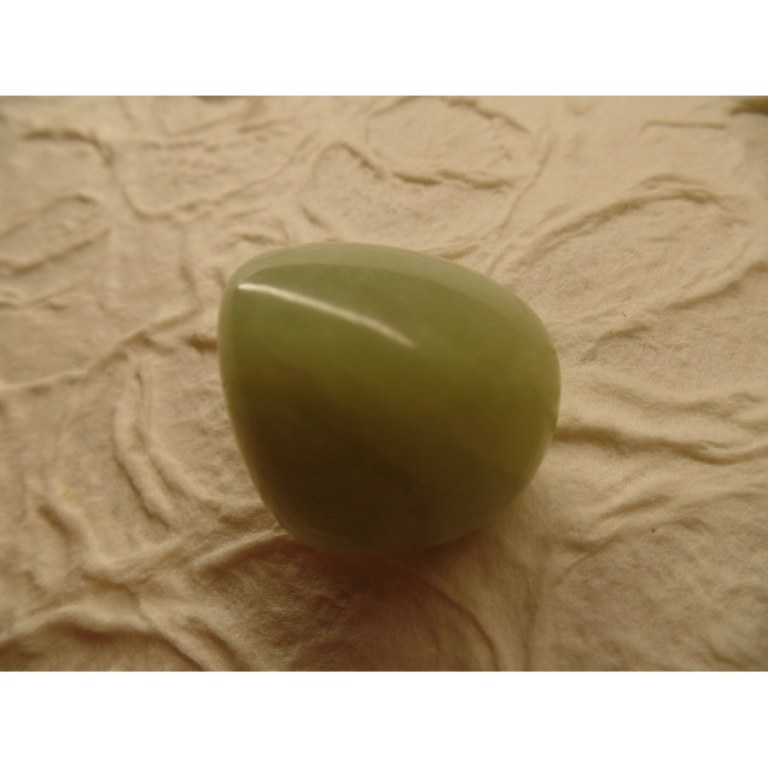 Serpentine jade