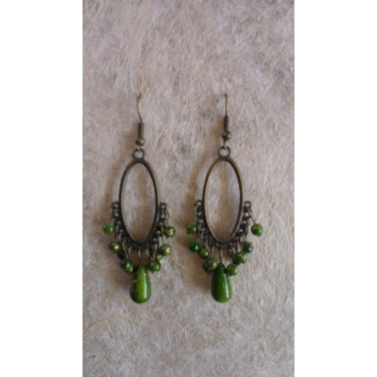 Pendants d'oreilles verts busuba