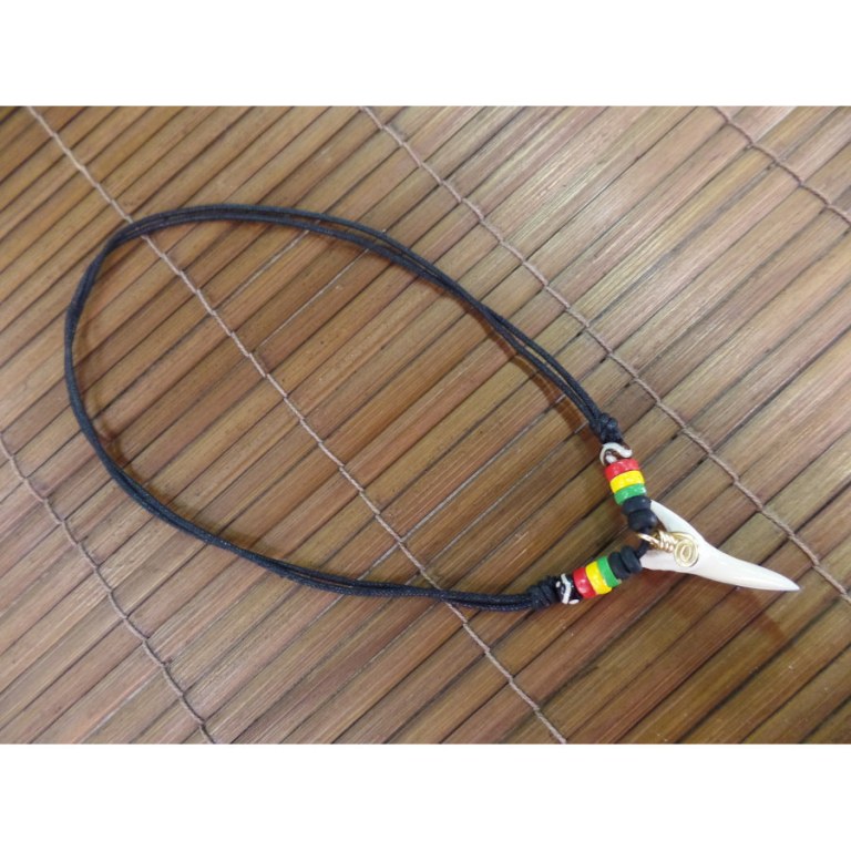 Collier rasta 4 couleurs dent de requin mako