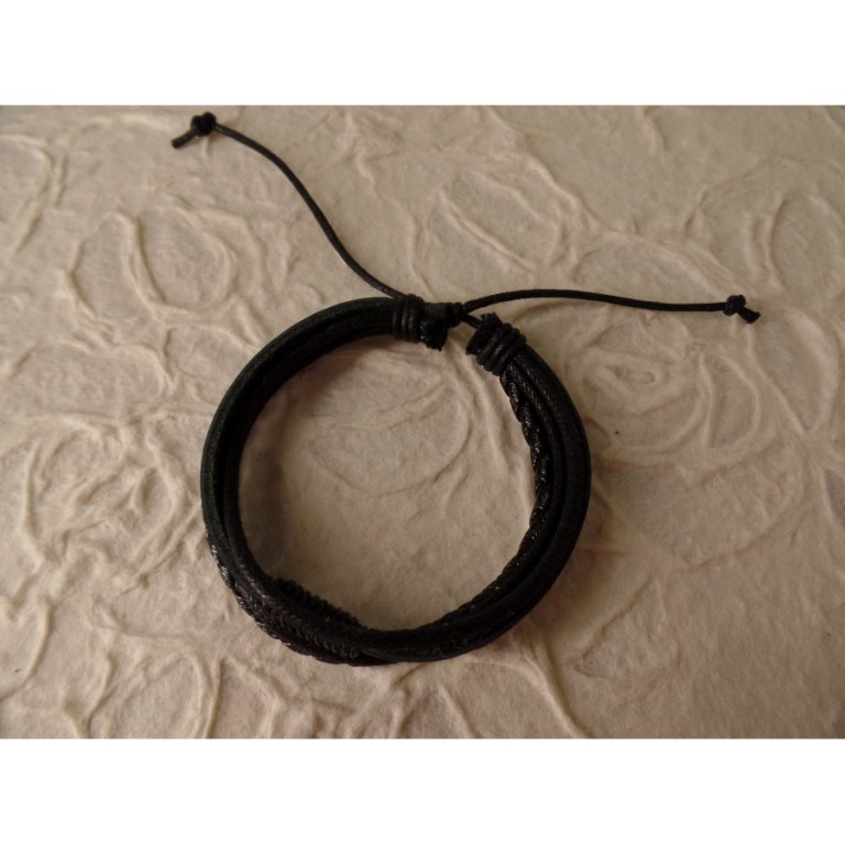 Bracelet multirangs cuir noir
