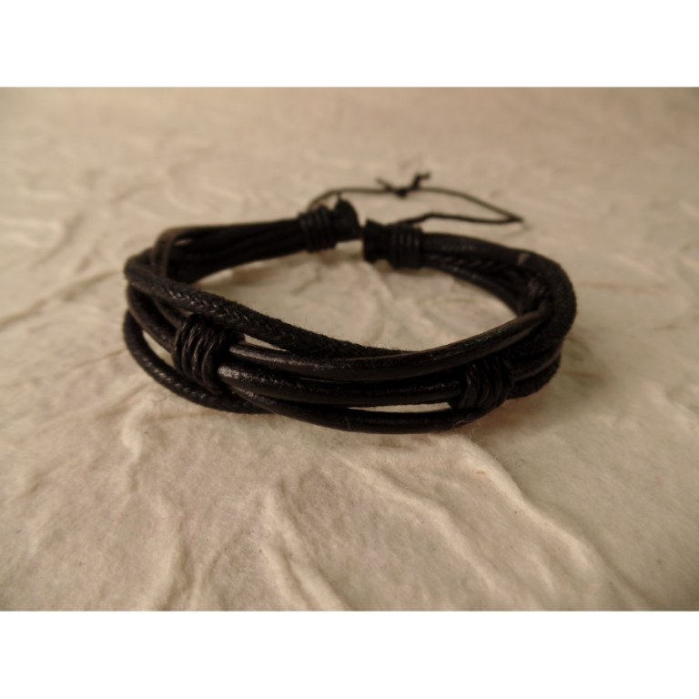 Bracelet Ratana multi cordons noirs