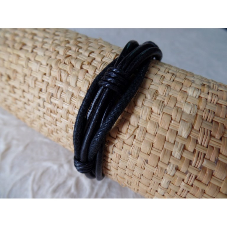 Bracelet Ratana multi cordons noirs