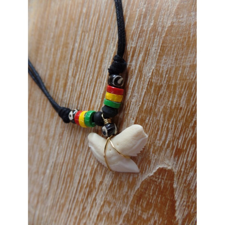 Collier rasta medewi