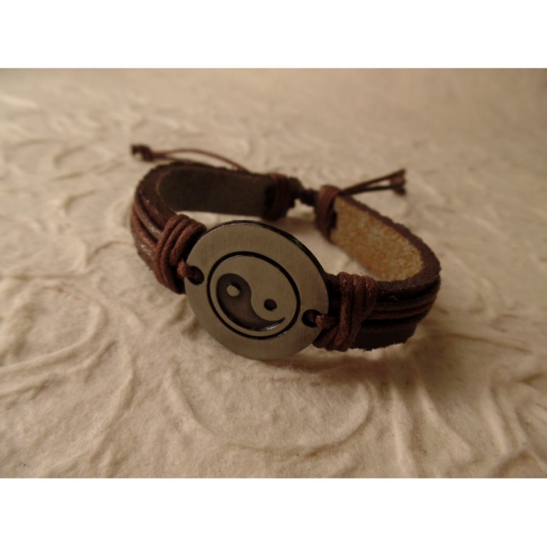 Bracelet en cuir motif yin yang