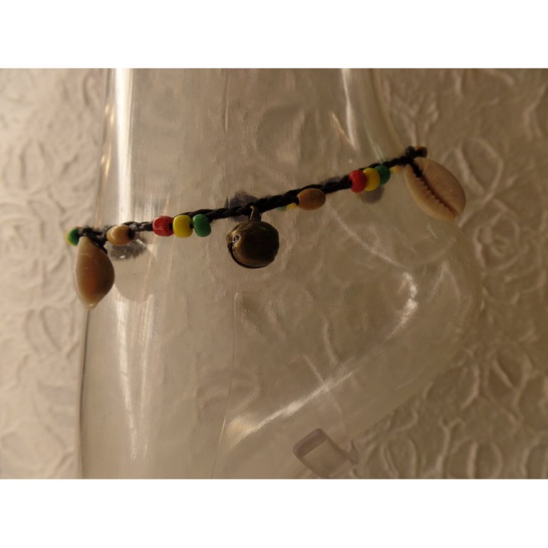 Bracelet cheville rasta grelots et coquillages