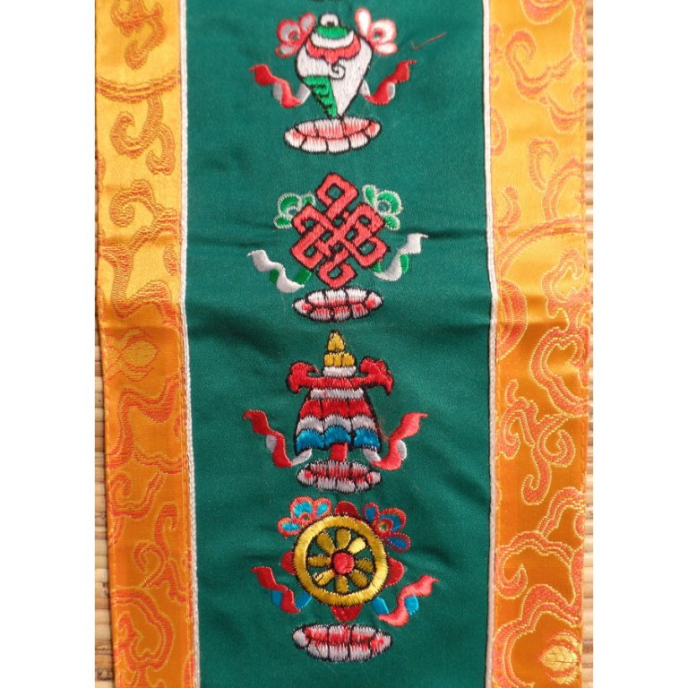 Broderie tibétaine Astamangala