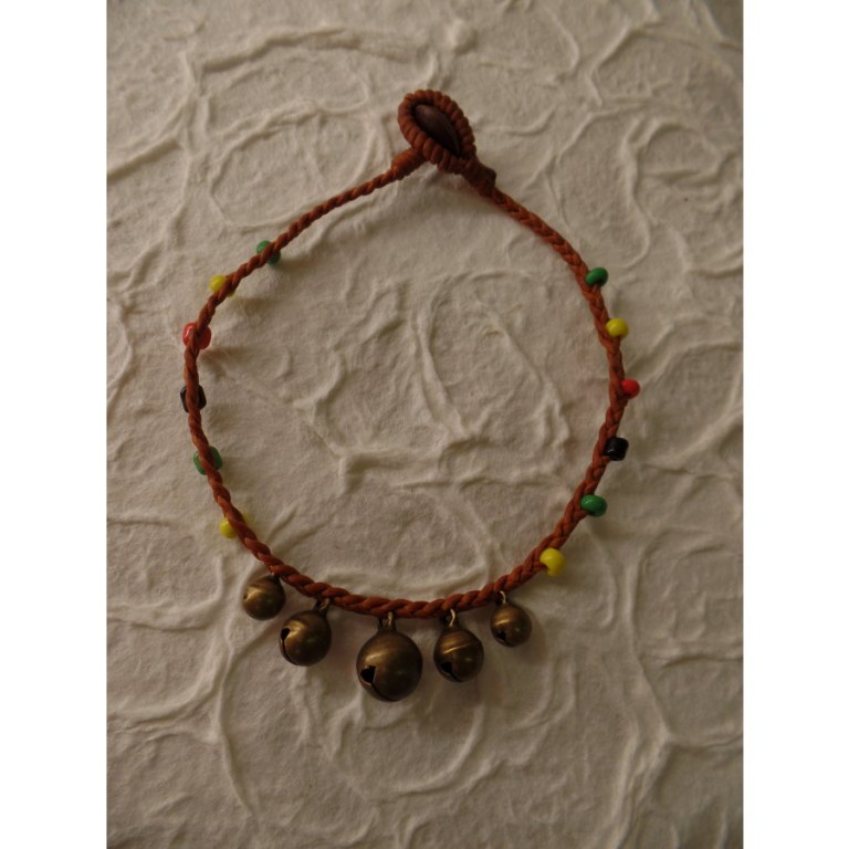 Bracelet cheville clochettes marron