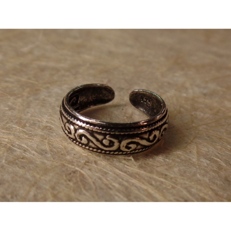 Bague de pied volute