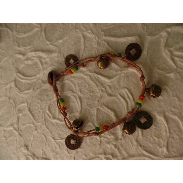 Bracelet de cheville rasta/beige sapèques 