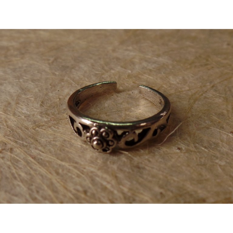 Bague de pied petite fleur