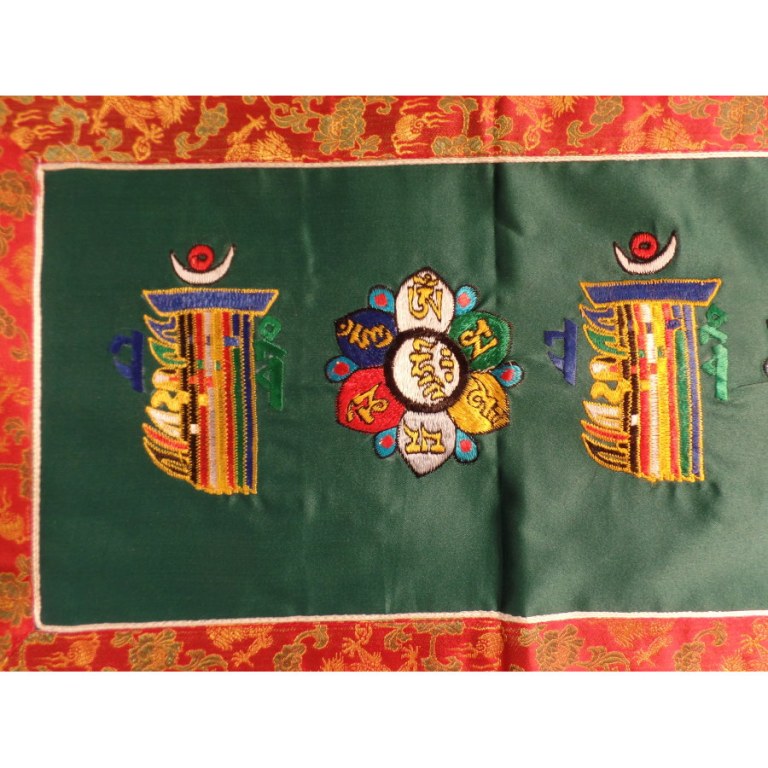 Broderie tibétaine verte kalachakra/lotus