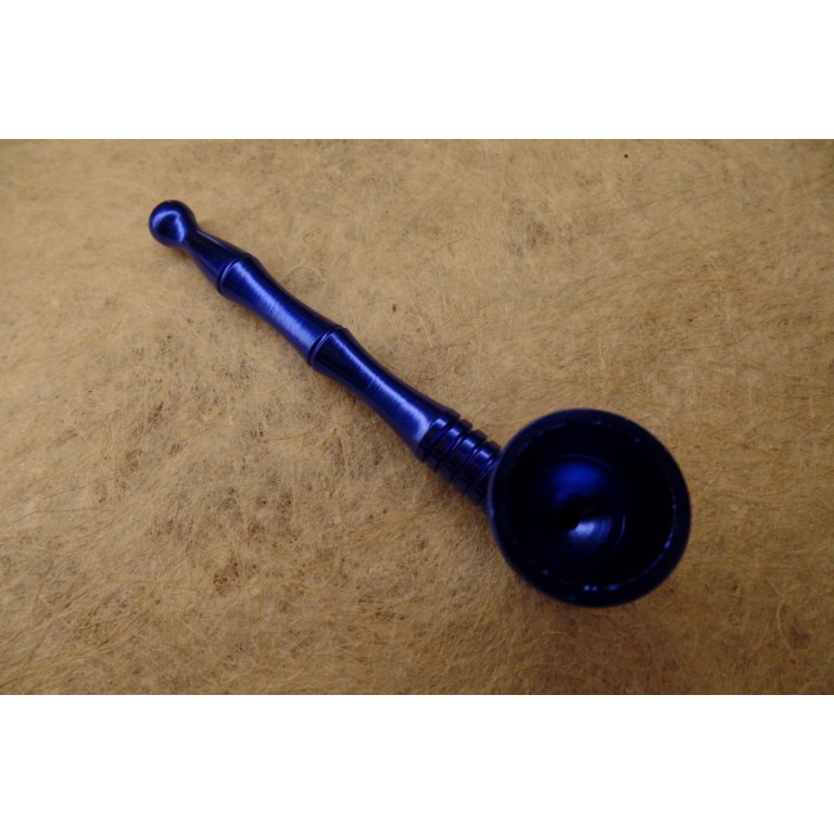 Pipe alu bleu